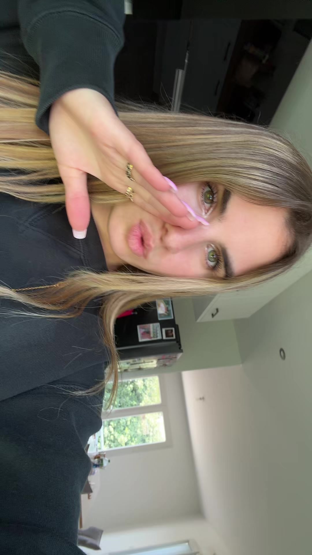 @Clara✨