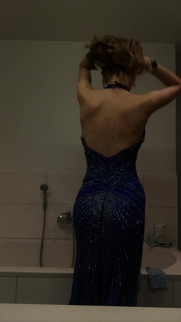 @C🌟