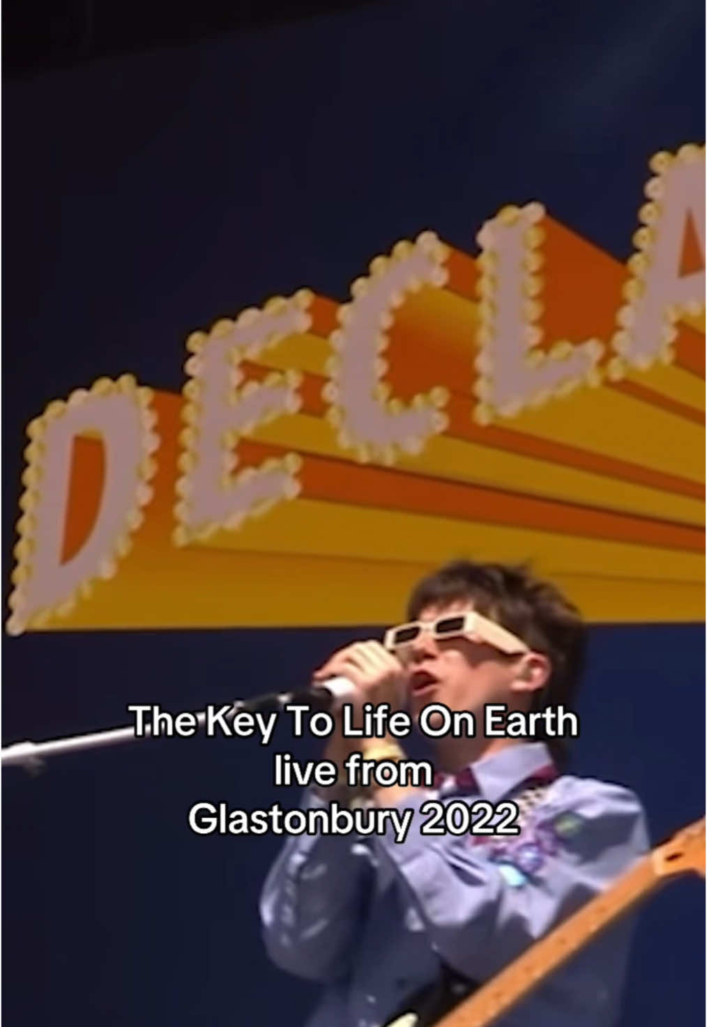 @Declan McKenna Daily