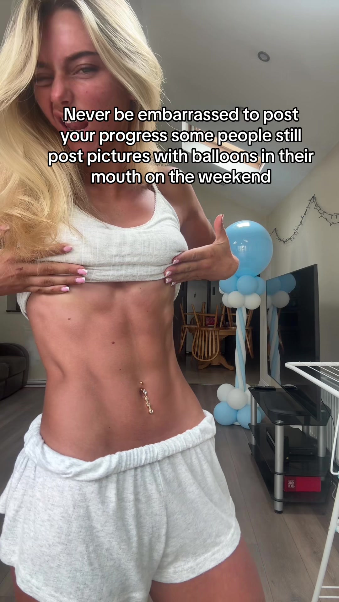 @chloehollyboyle