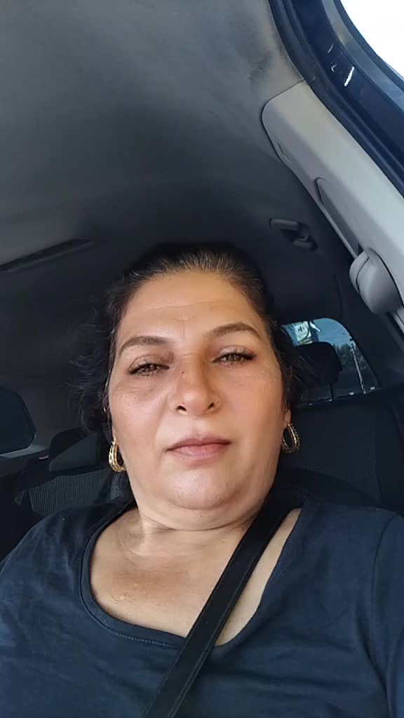 @Elena Codreanu700
