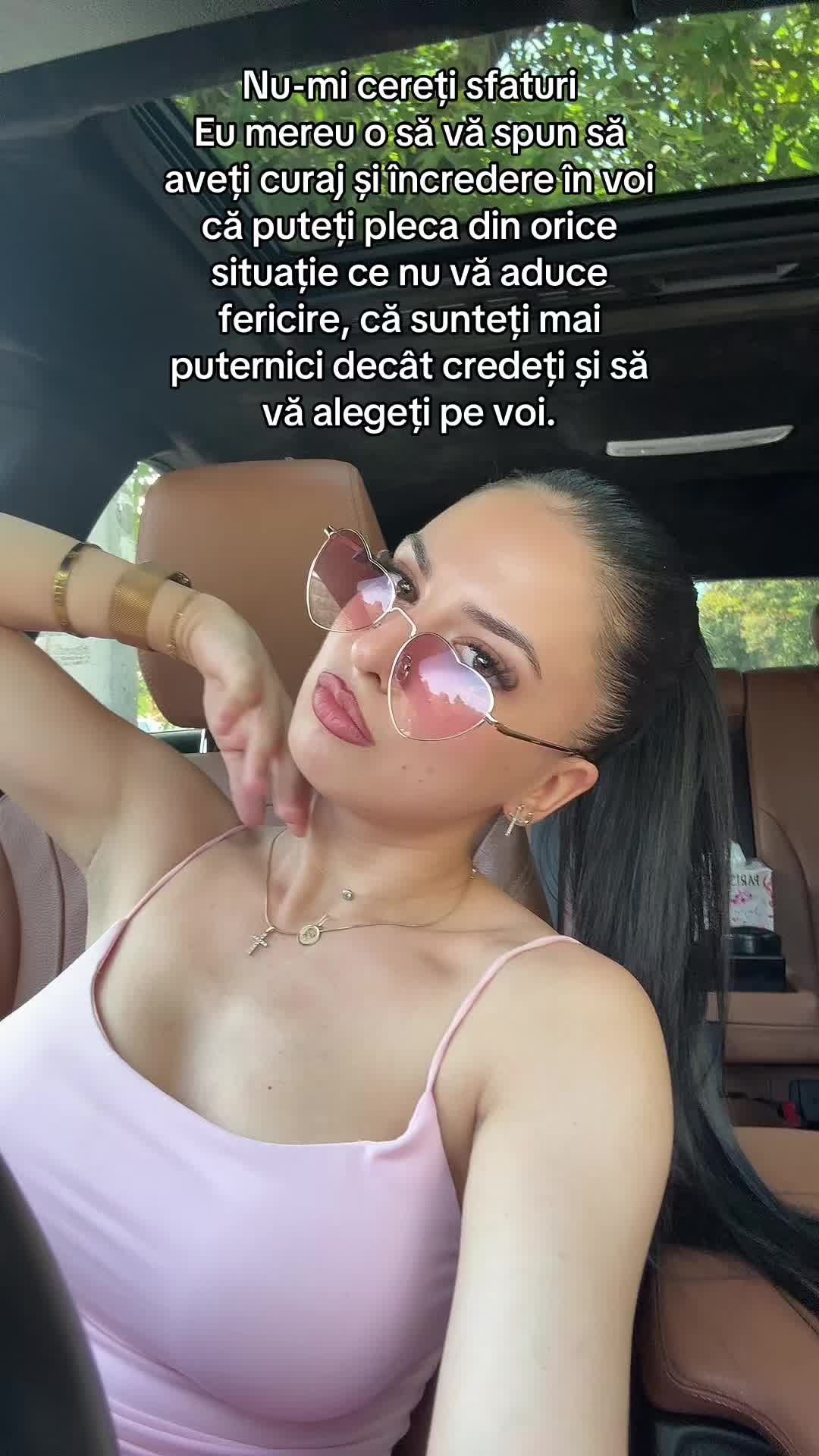 @&bull;𝐀𝐋𝐄𝐗𝐀𝐍𝐃𝐑𝐀 𝐕&bull;