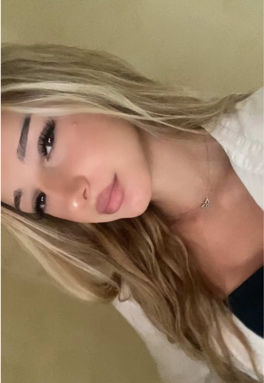@𝐷𝐽