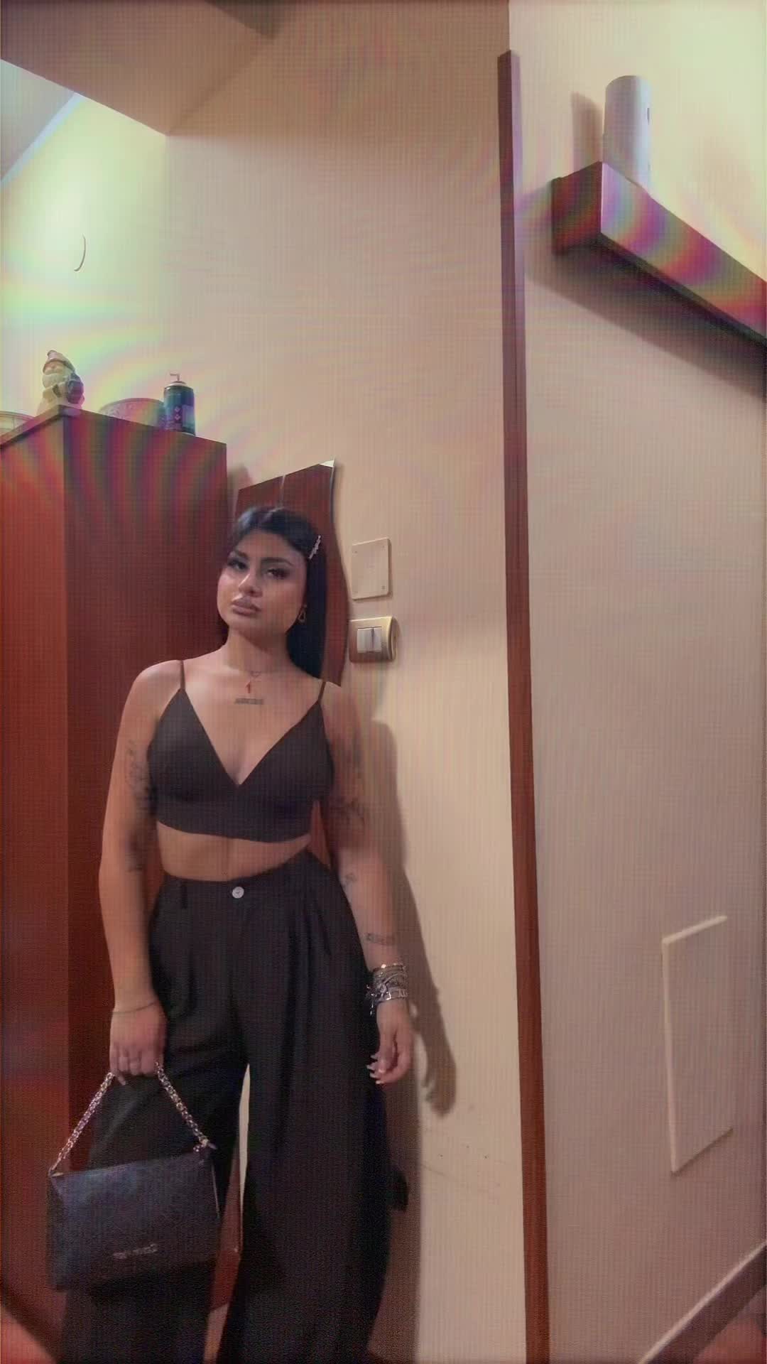 @👸🏽