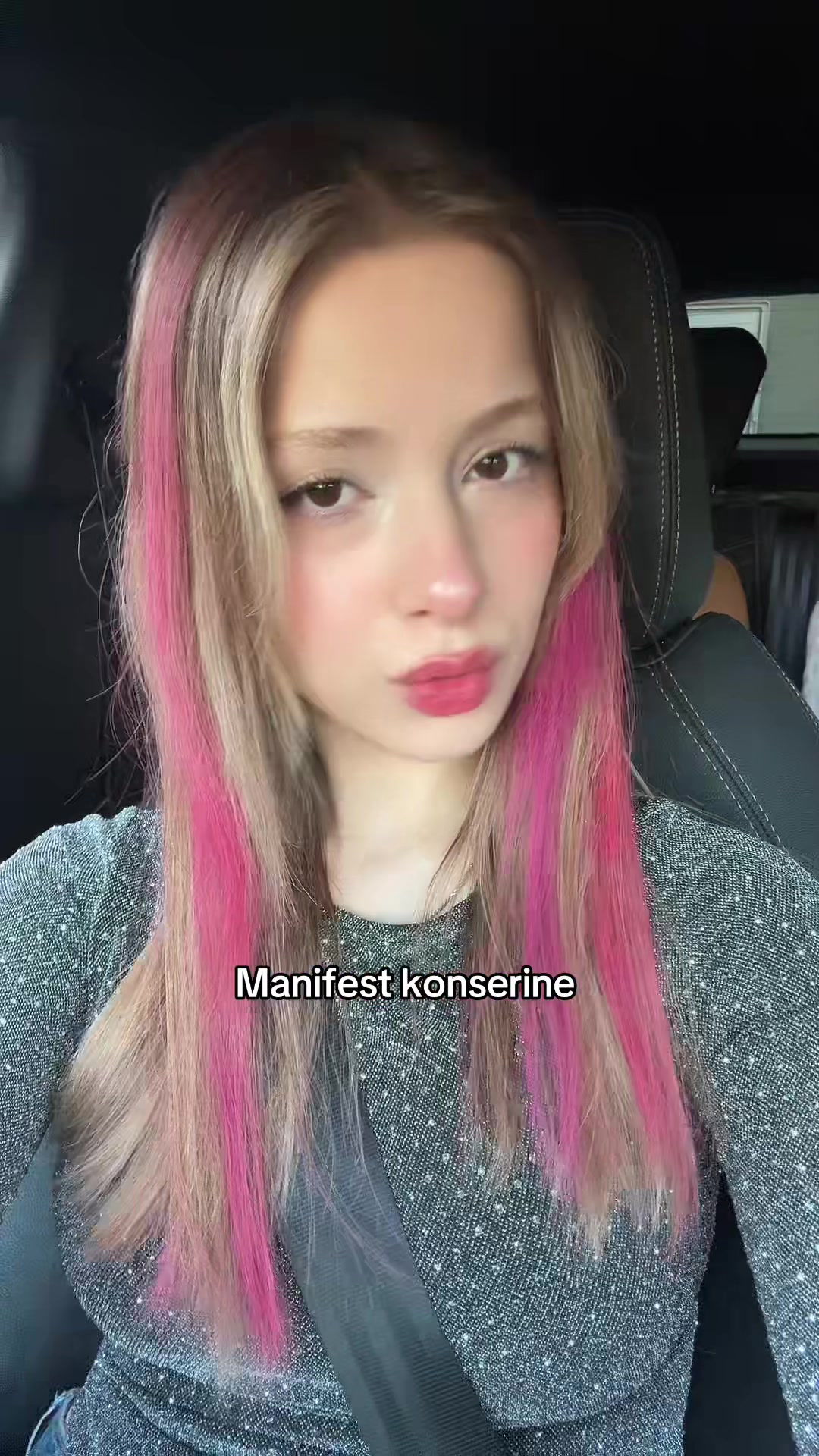 @Elif Sara&ccedil;