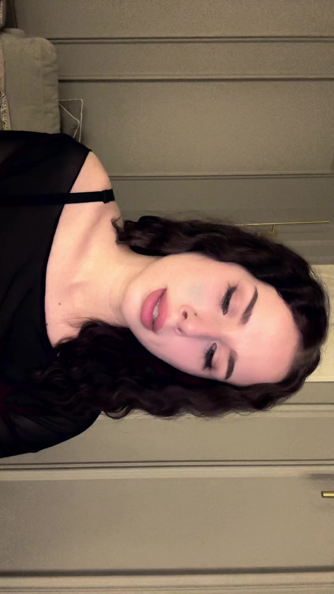 @🦋
