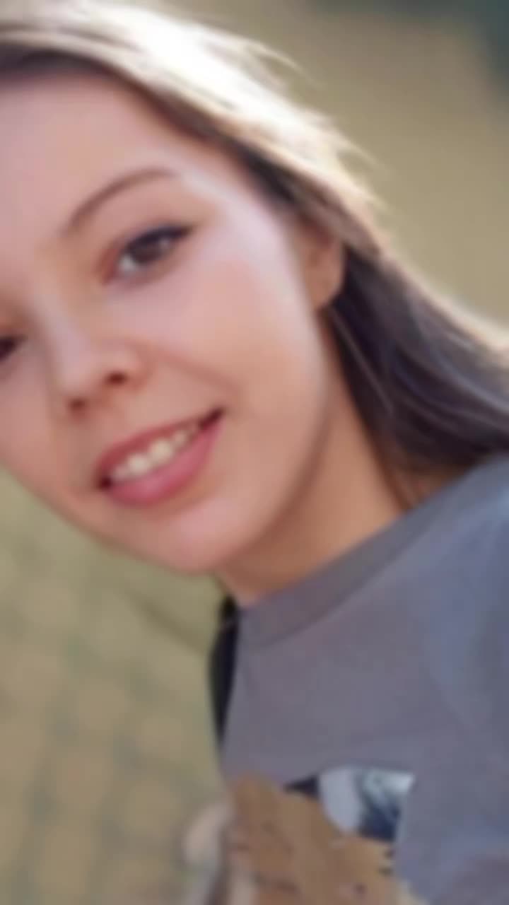 @Iulia