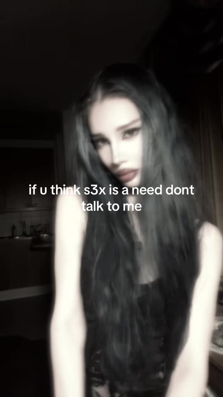 @nora valeria