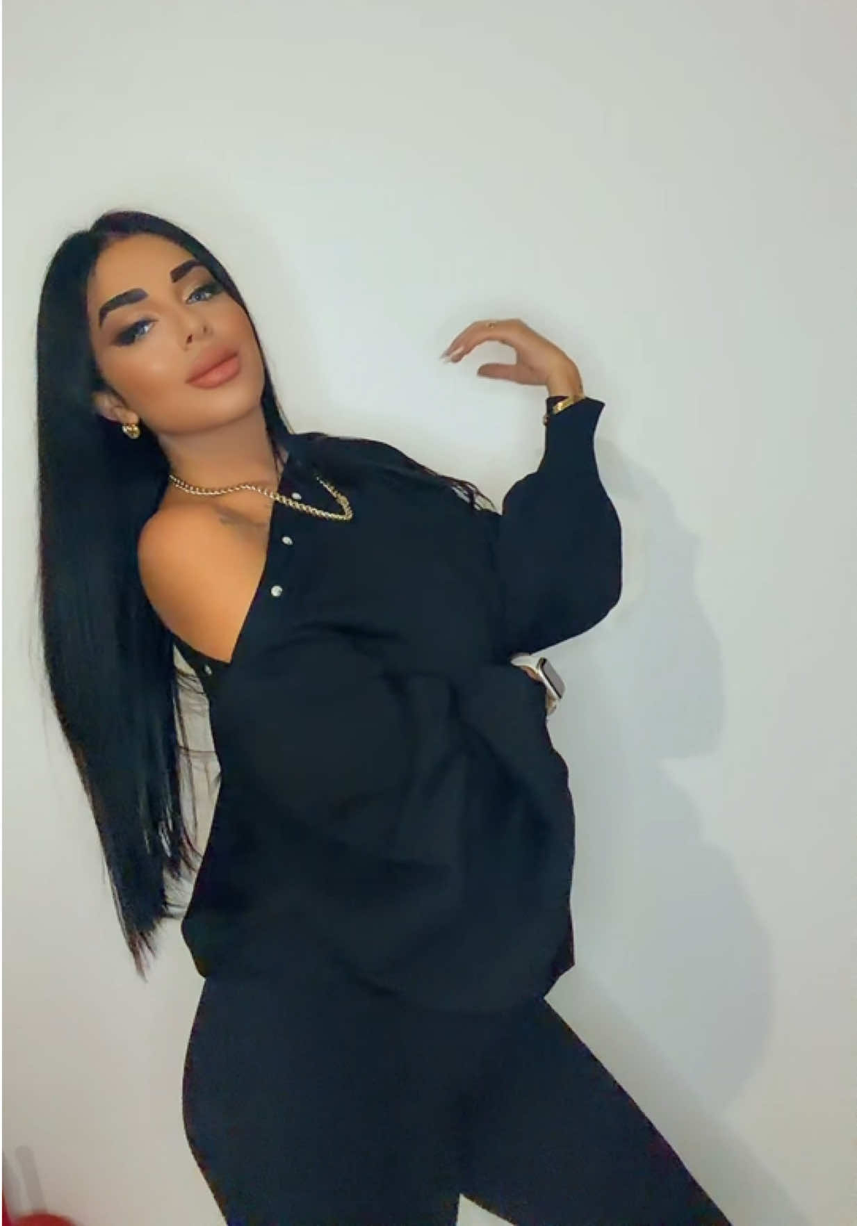 @𝐵𝒴𝒜|𝐵𝐸𝐿𝐿𝒴 𝒟𝒜𝒩𝒞𝐸𝑅