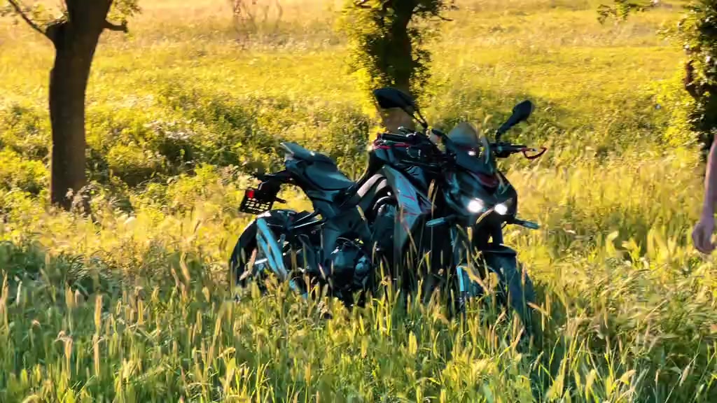 @𝑀𝑖𝑛𝑜𝑢 𝐾𝑎𝑤𝑎𝑢🏍👑