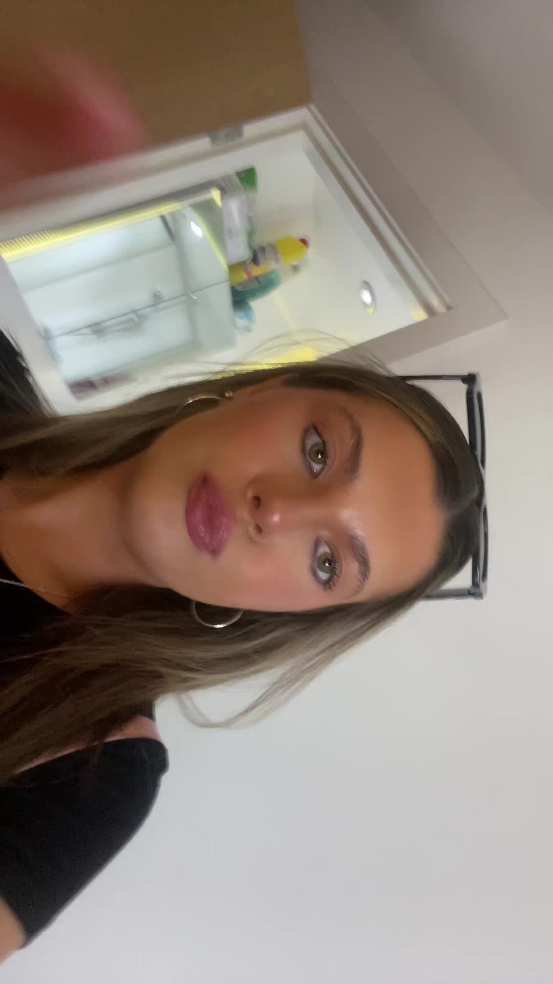 @megz