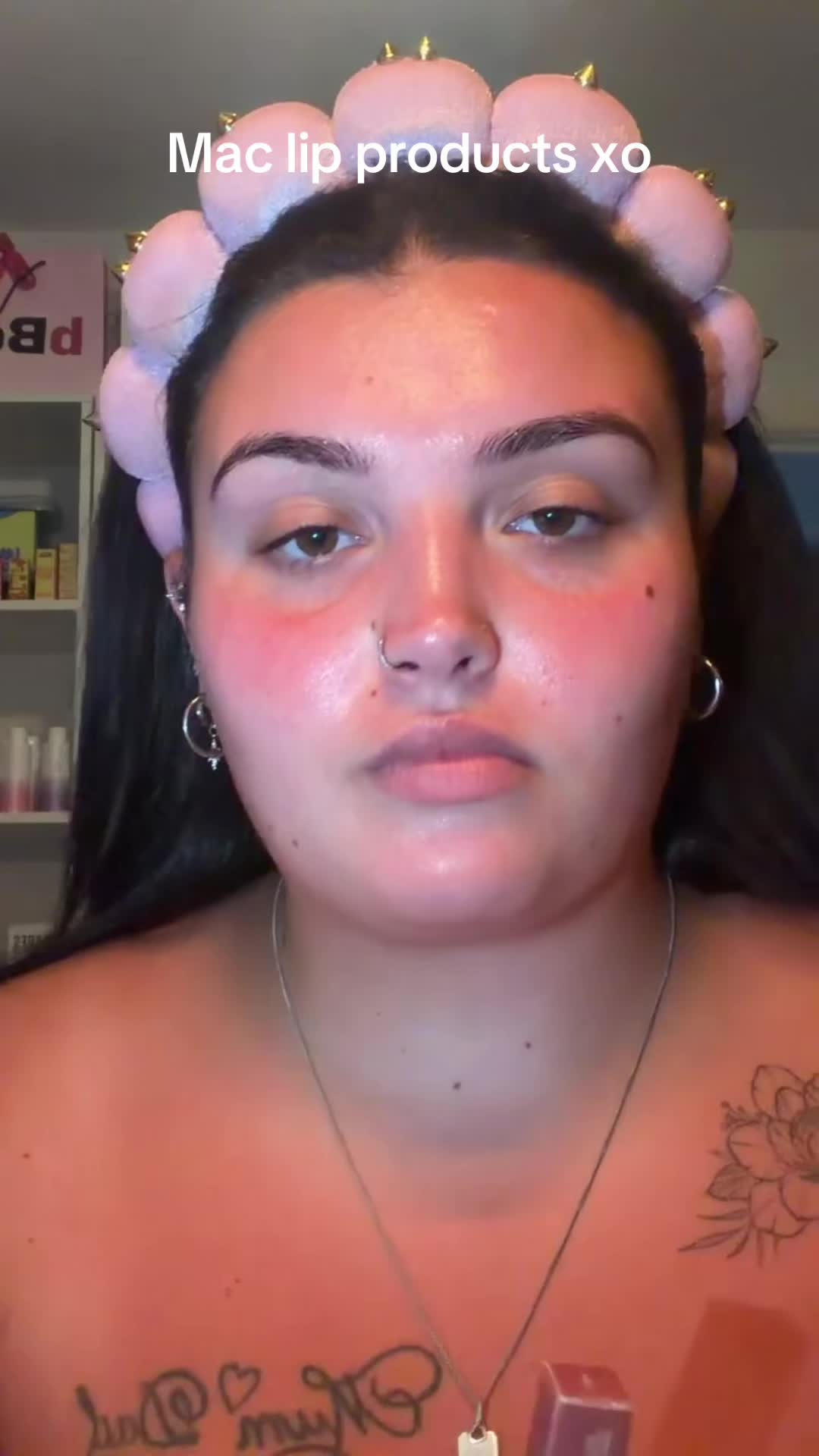 @adroniki🖤