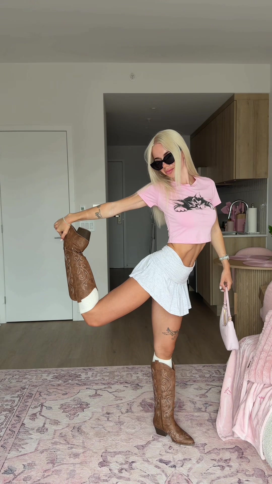 @Slavicblondexoxo
