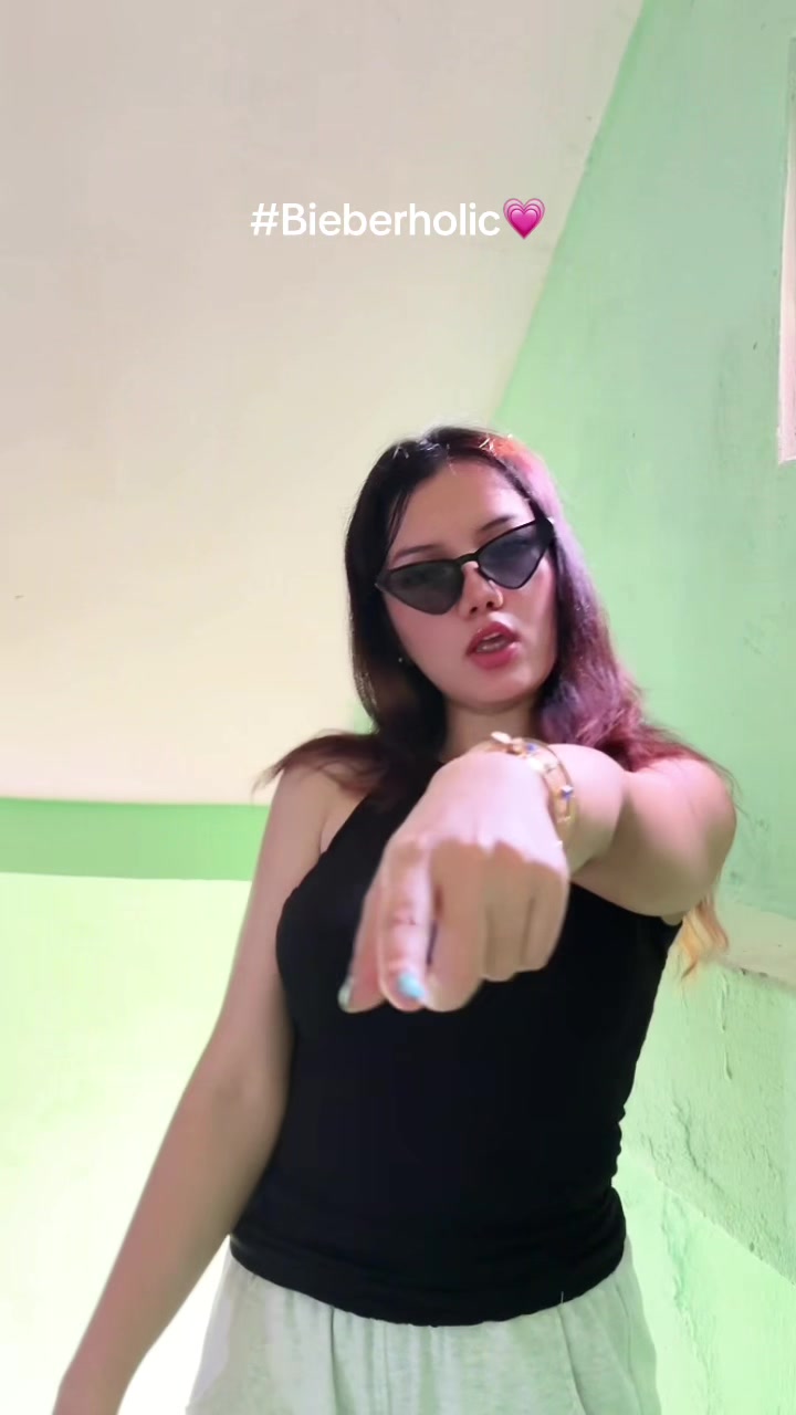 @Shilviya Kc 🌷🦢