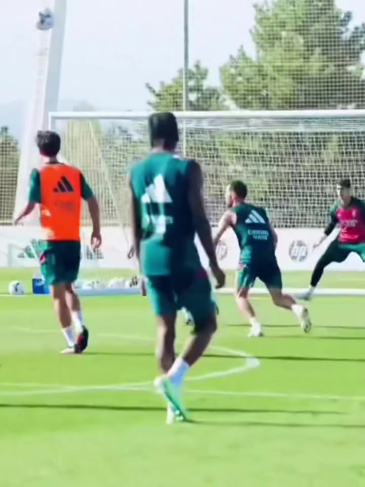 @CUCURELA_¹⁷🦅