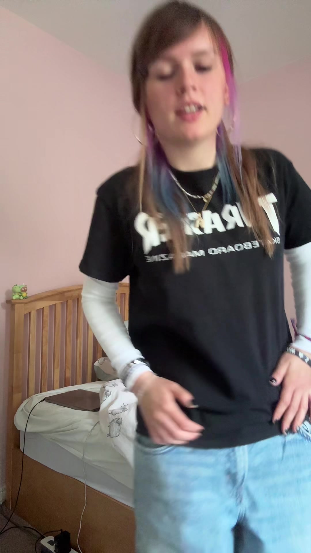 @cheazy_beans