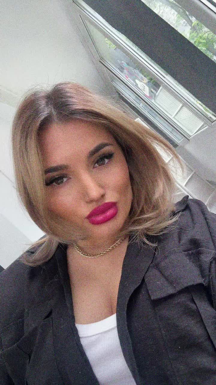 @Ioana Alina 🖤