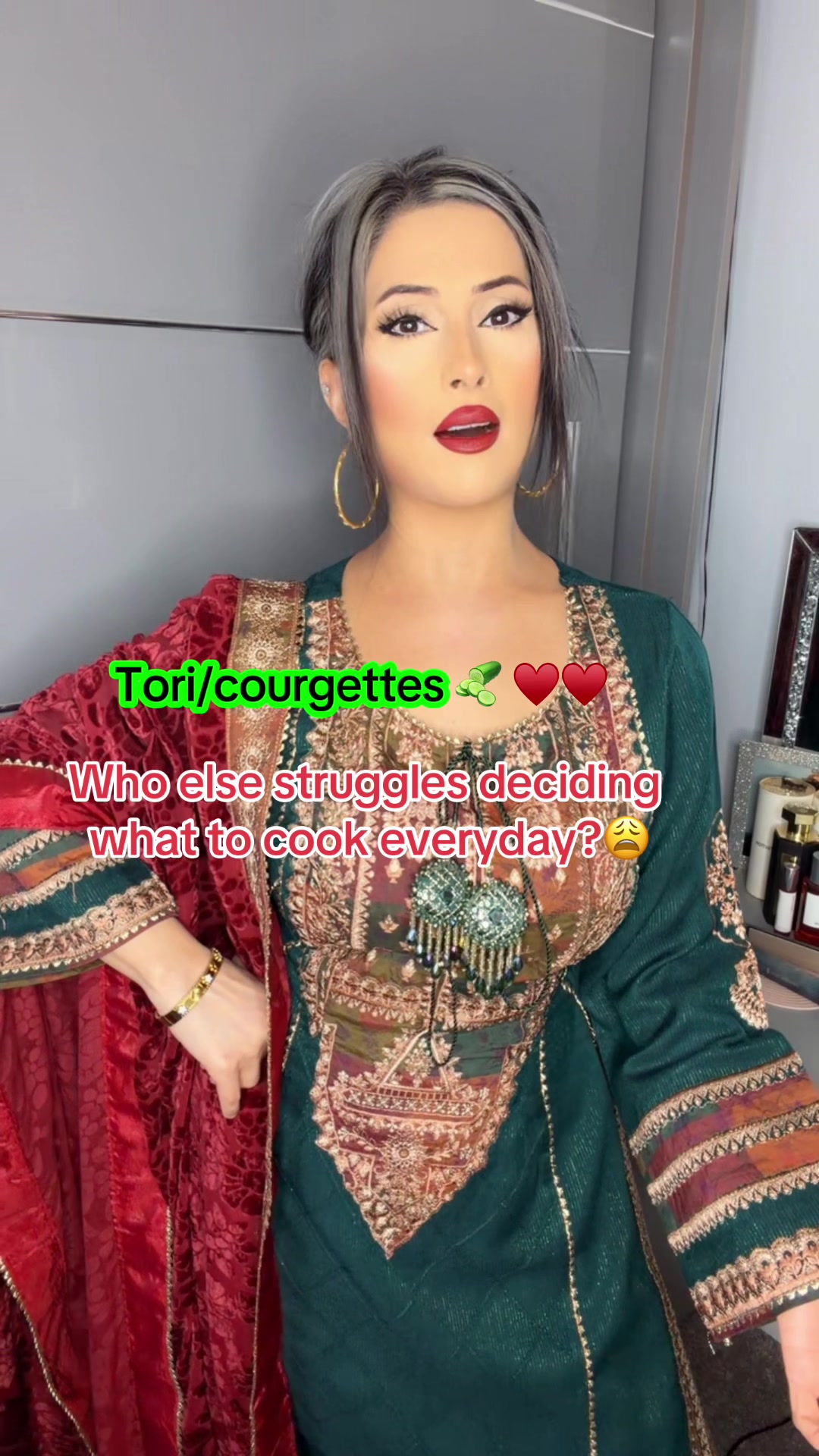 @S✨