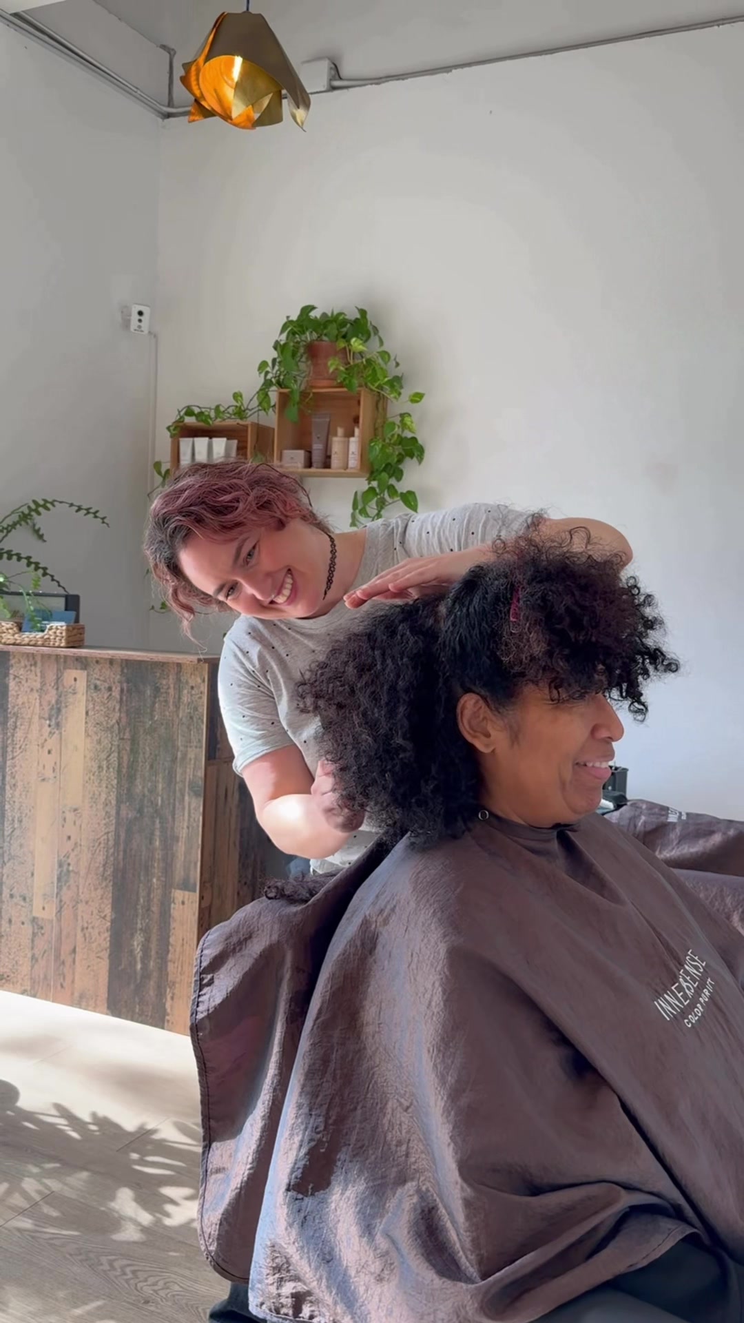 @Nika Curly