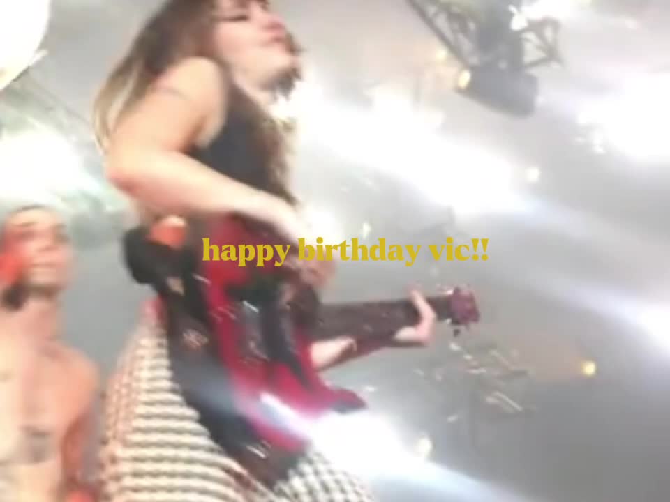 @𝐌å𝐧𝐞𝐬𝐤𝐢𝐧🎸