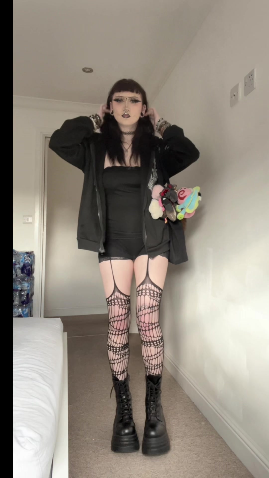 @🧿