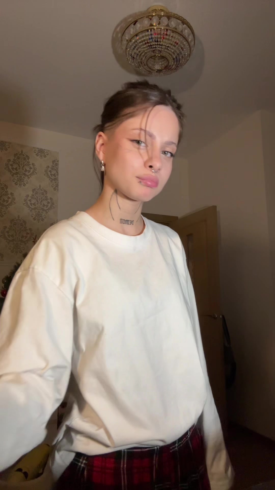 @ликёровна