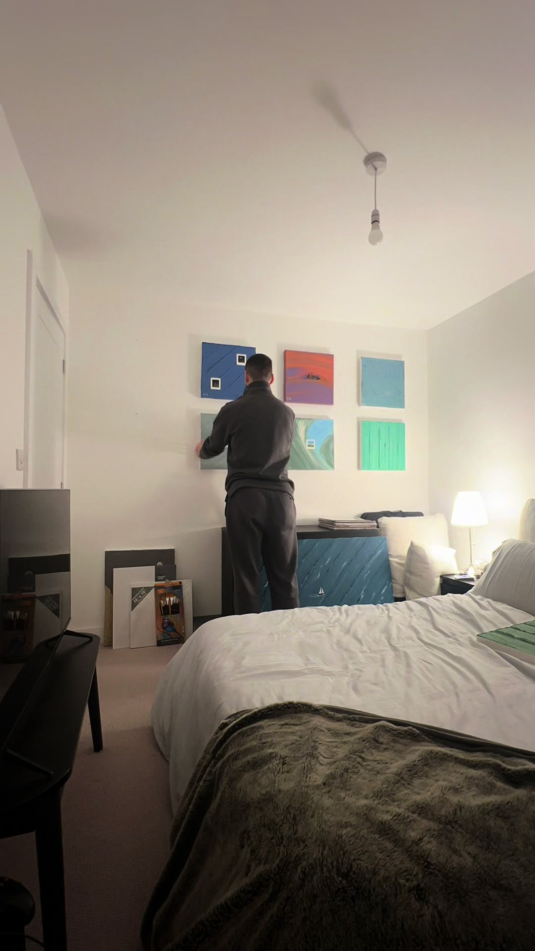 @PhilHowellArt