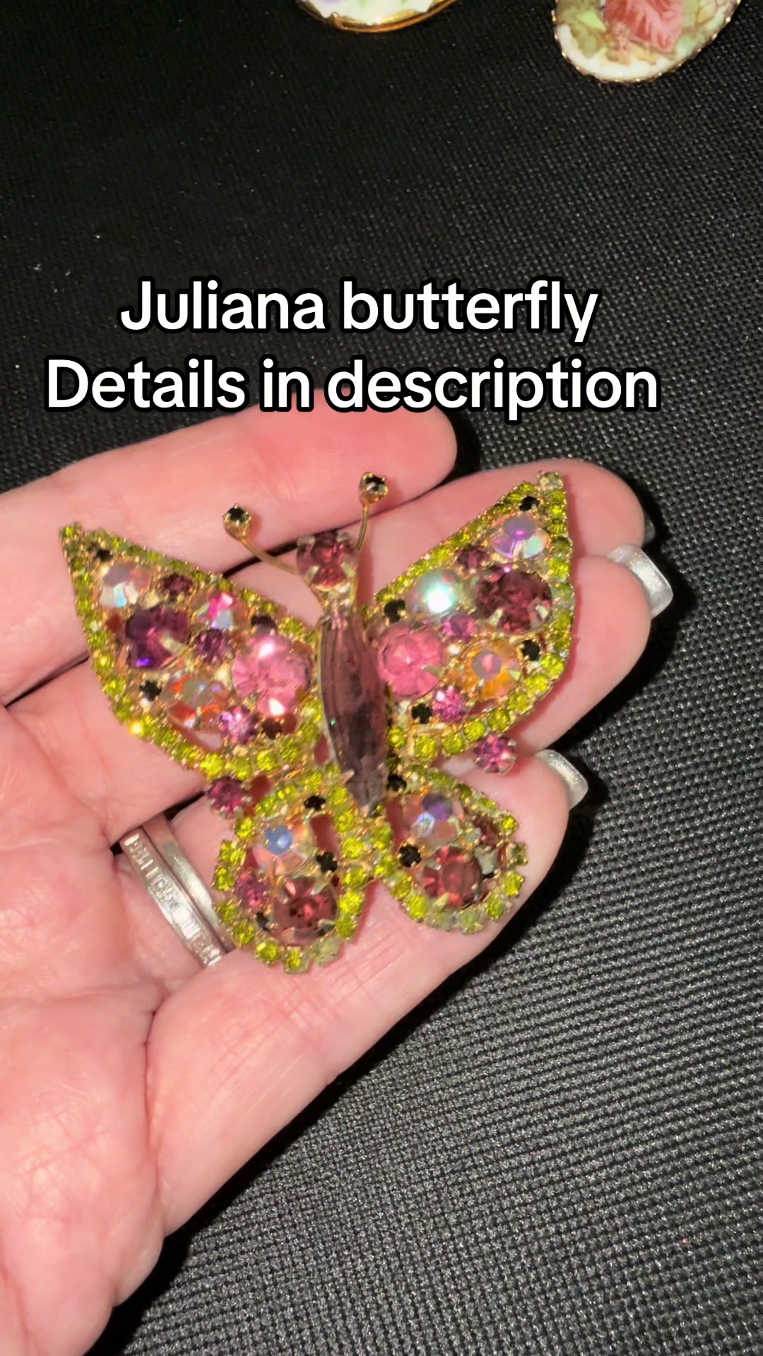 @RhinestoneDivas on Etsy