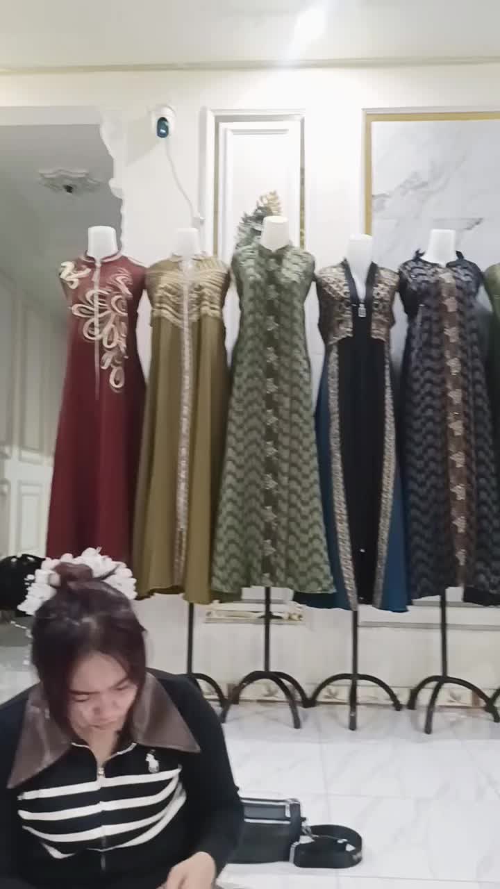 @Nayashoop