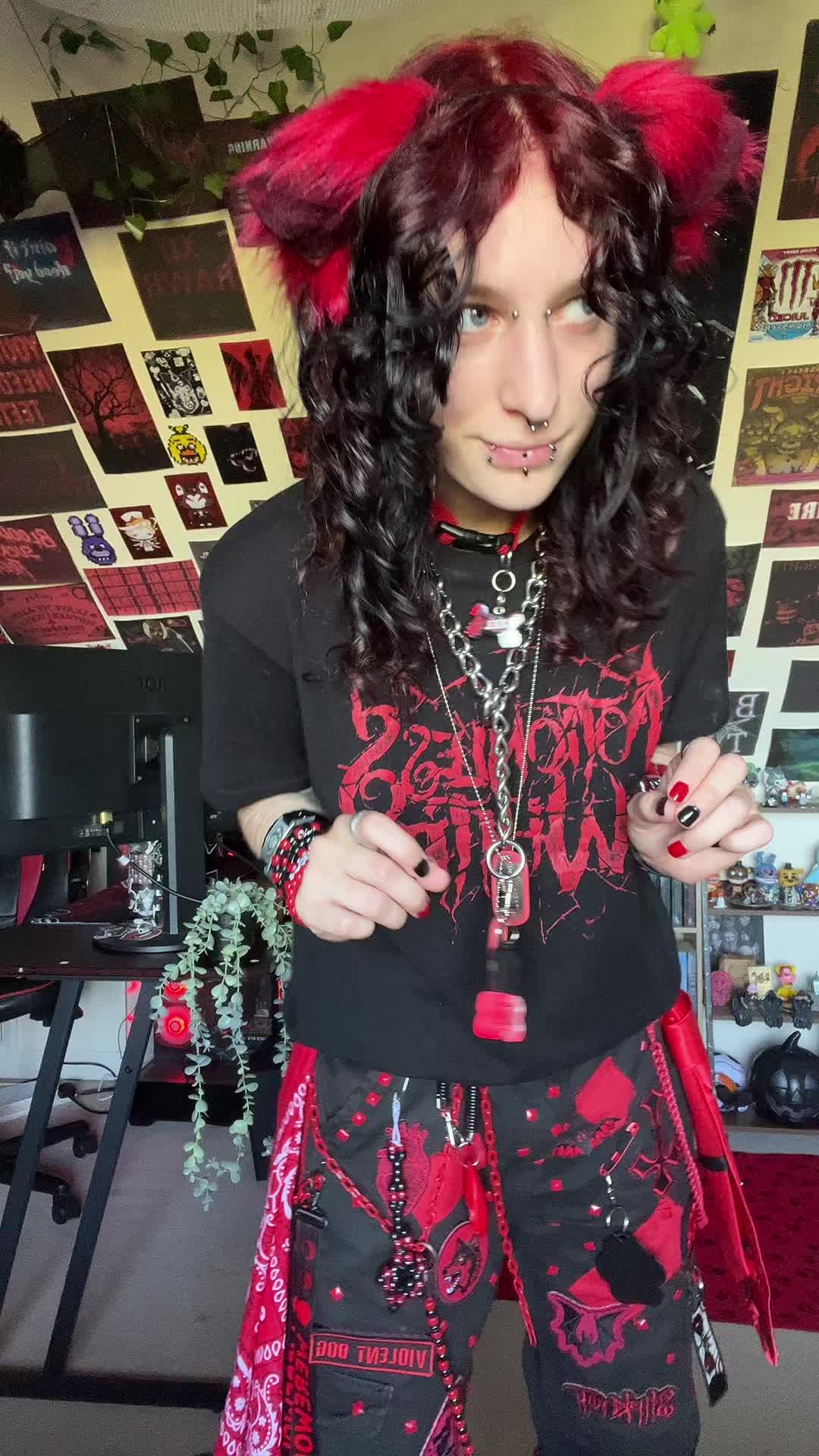 @🐾axel🦴