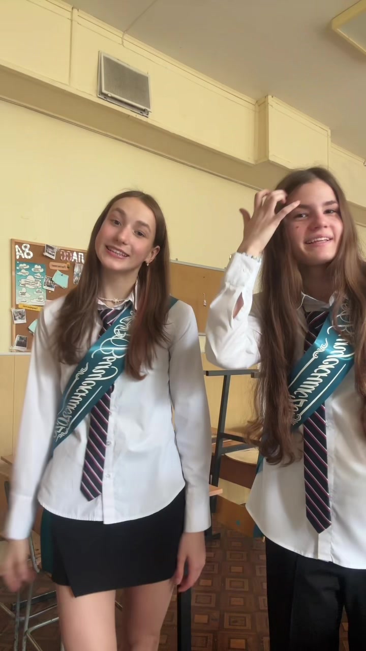 @anutkaaswim