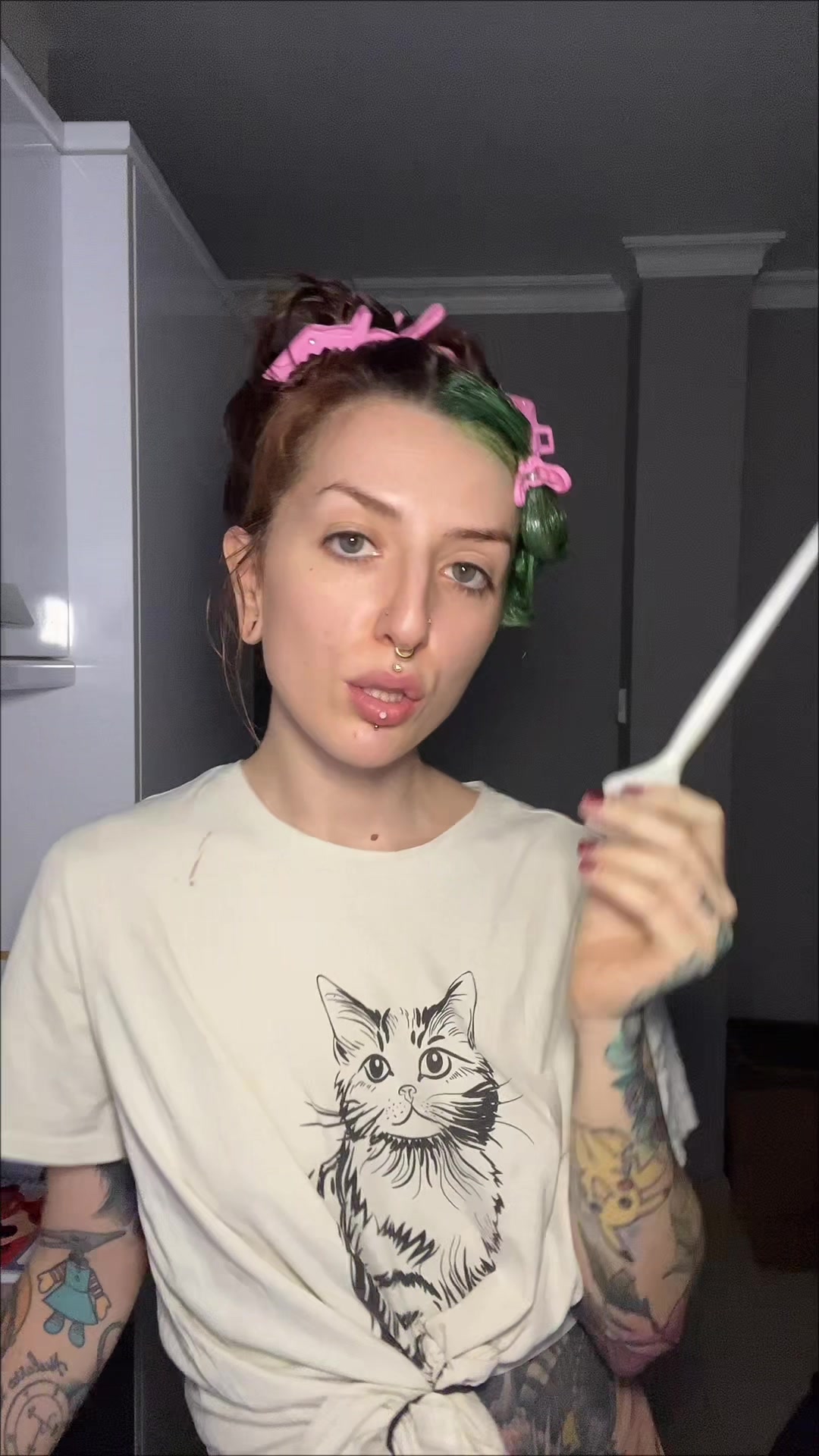 @justcallmeMimi