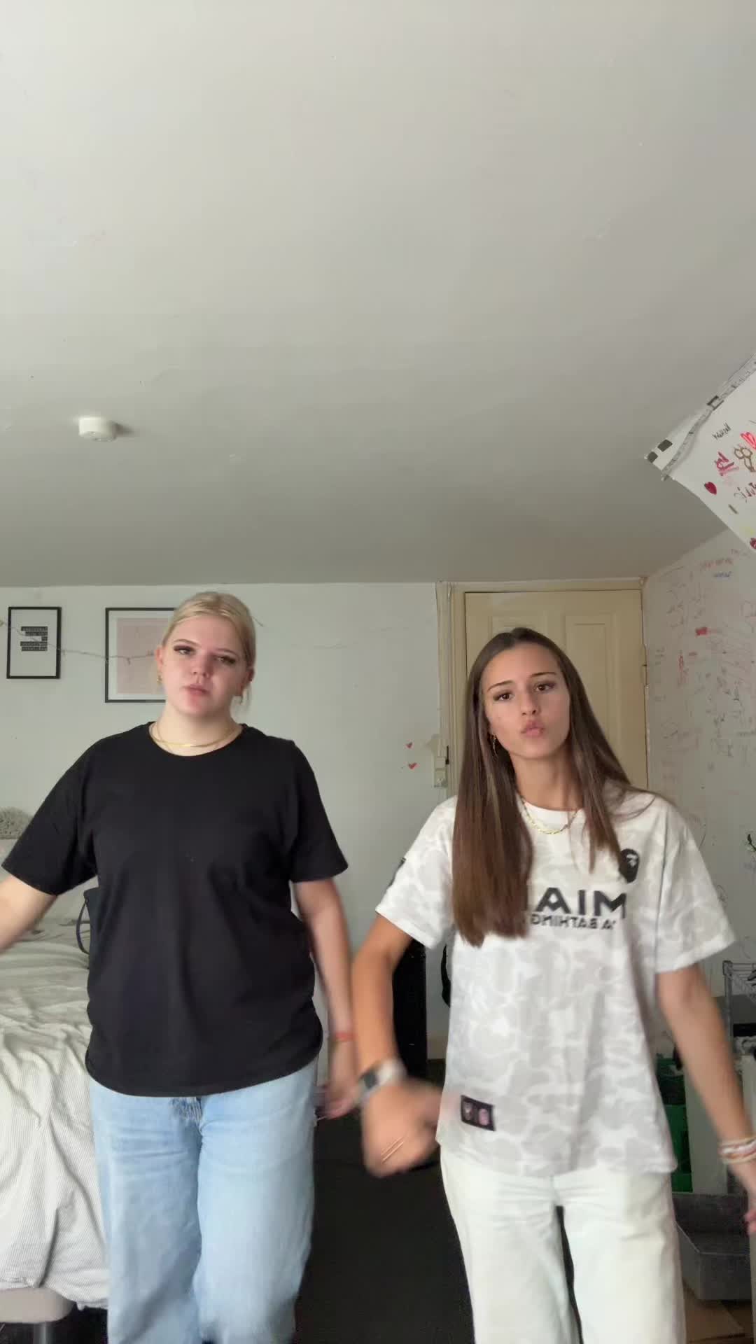@melikka spam 🧡