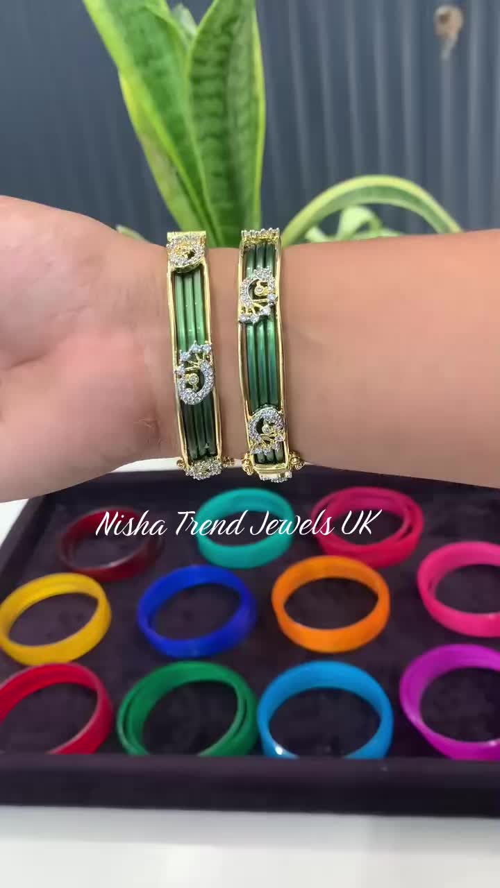 @Nisha Boutique UK