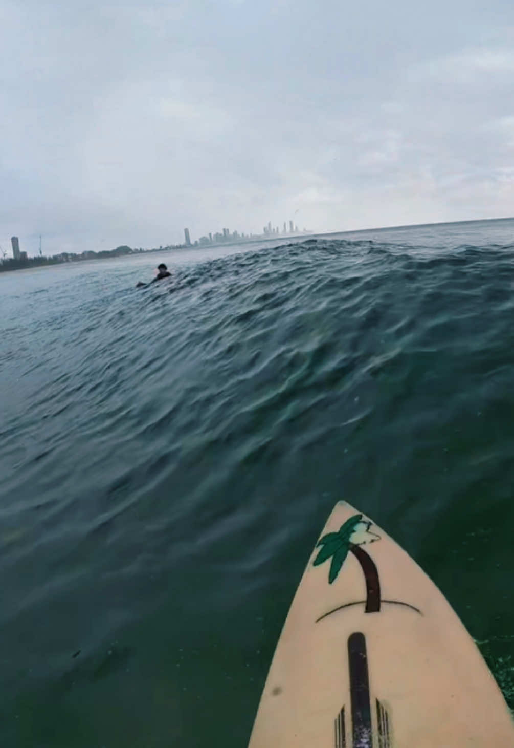 @Casey surfs🏄♂️