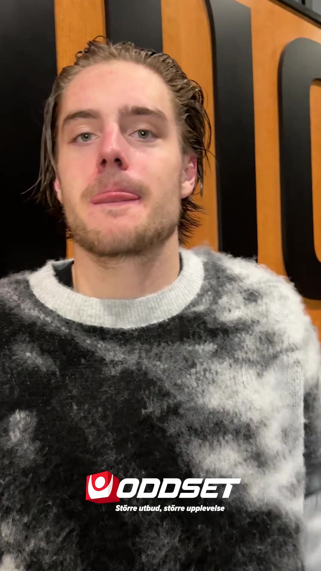 @HockeyNews