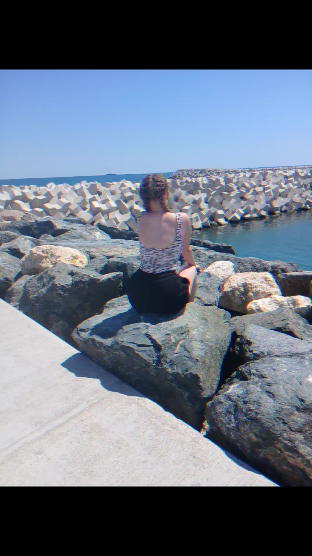 @qx.eliza