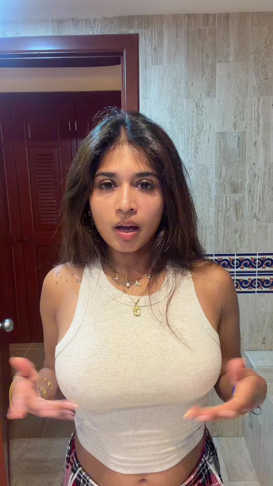 @Thxrshikx