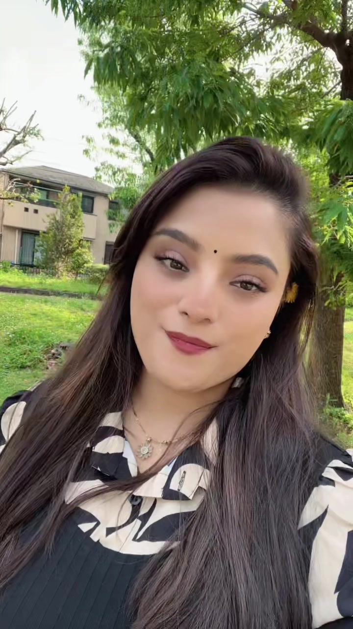 @सुमी🧚♂️👸❤️🧿
