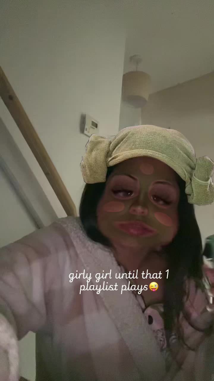 @𝐚 𝐥 𝐢 𝐤 𝐚 ' 🪼.