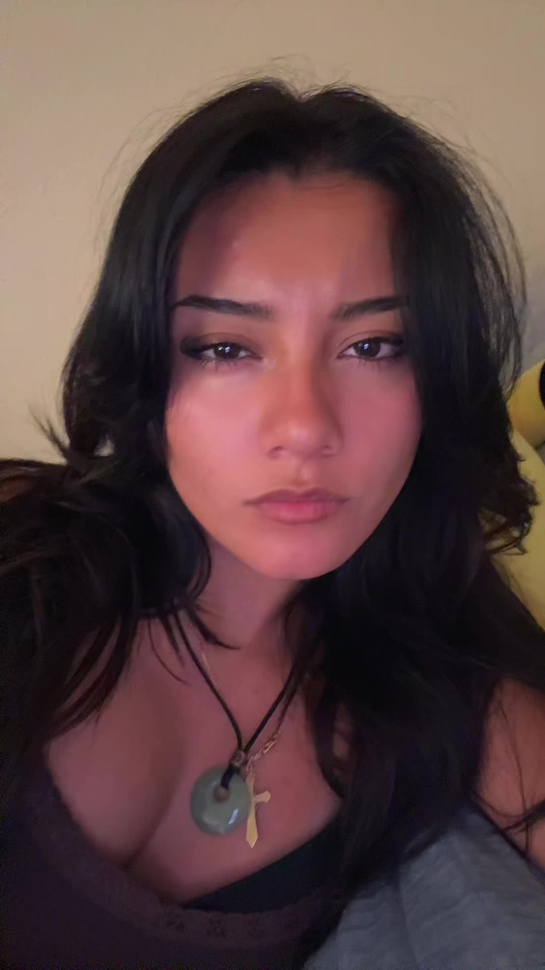 @Dezii