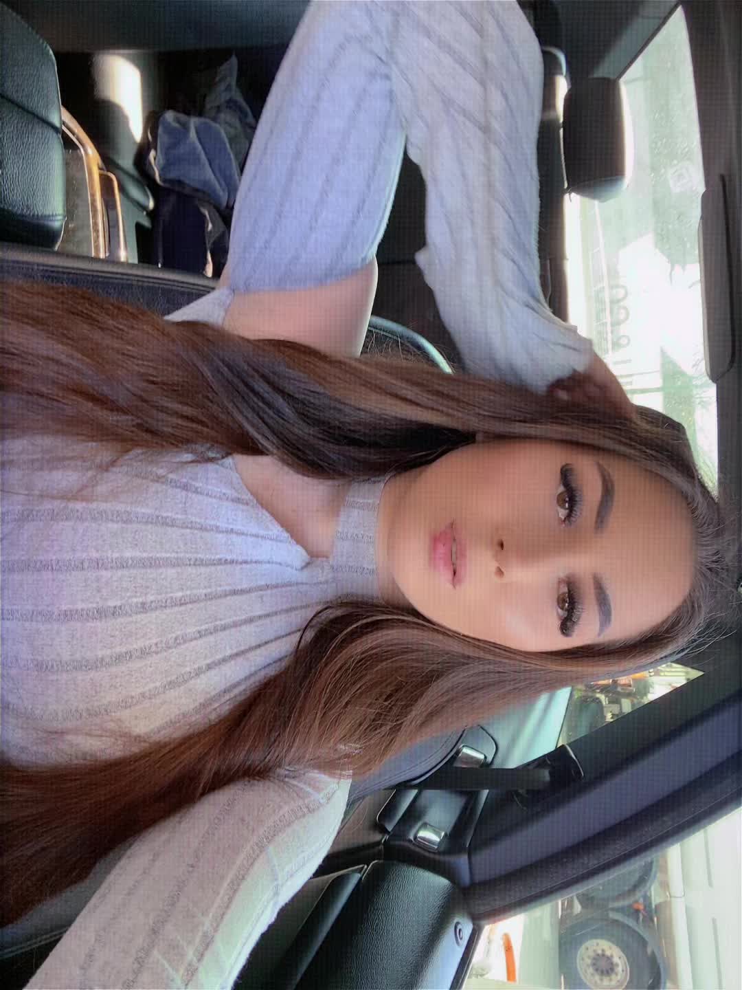 @ɛnd LARISA
