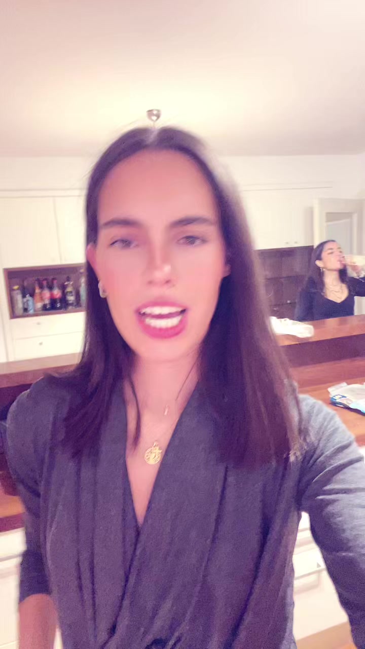 @inesvaronaa