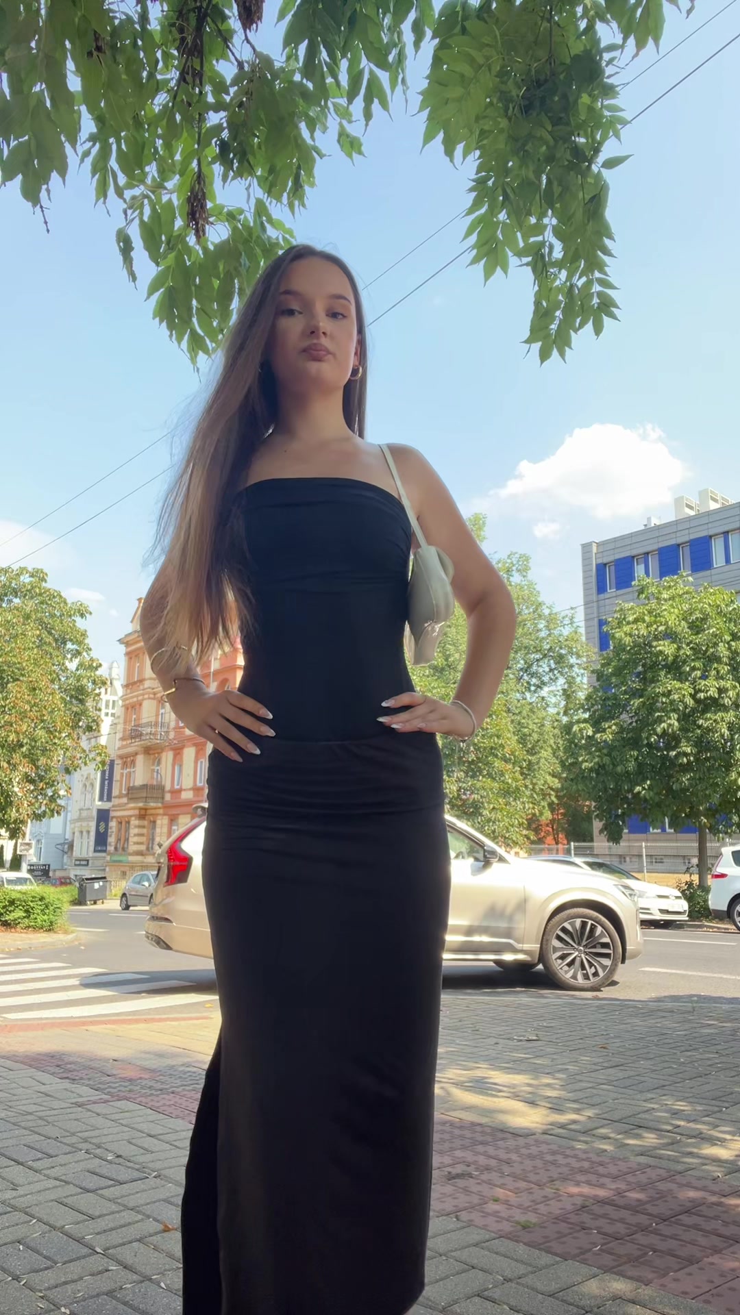 @anicka_nik