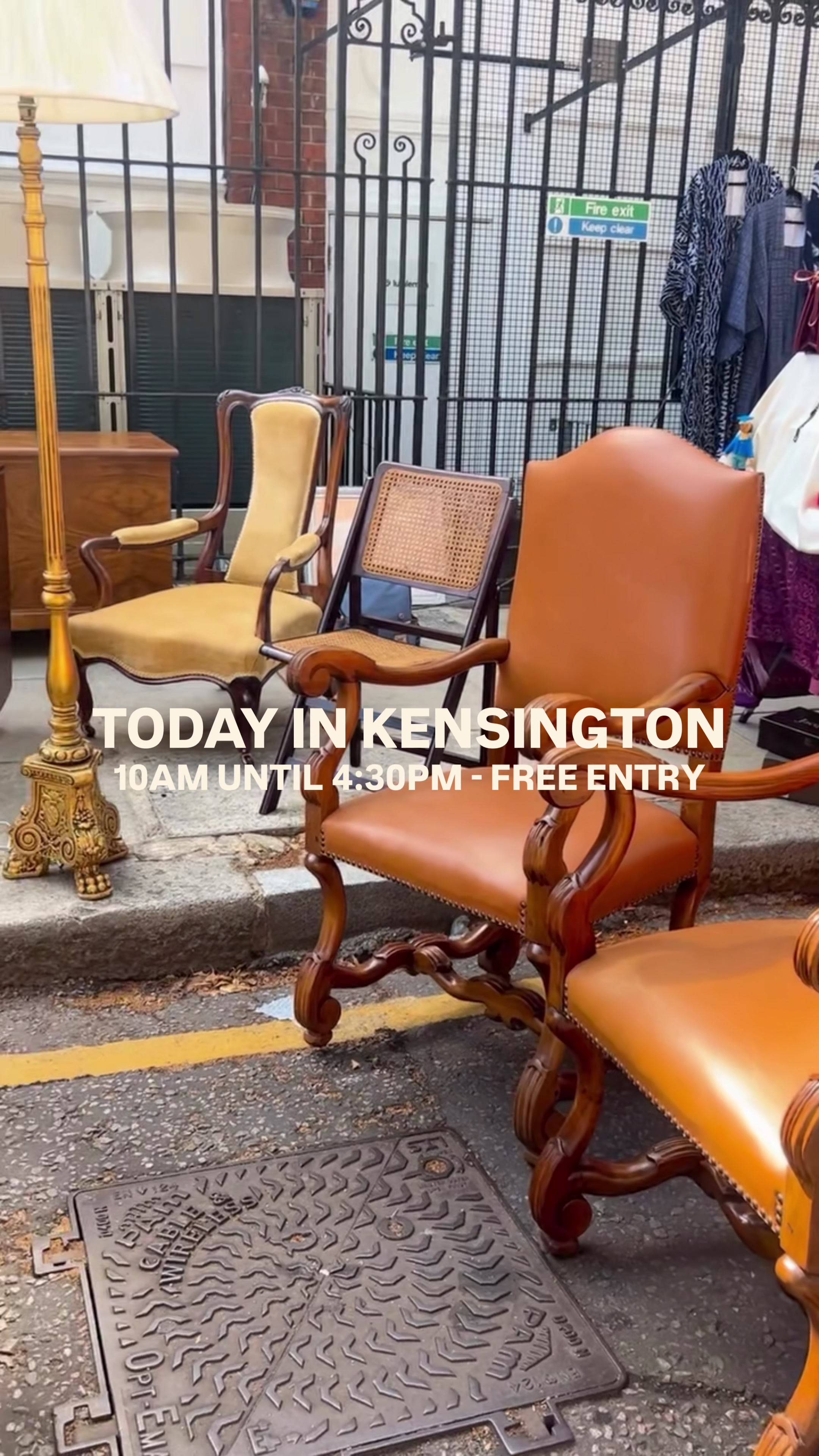 @Vintage Furniture & Big Flea