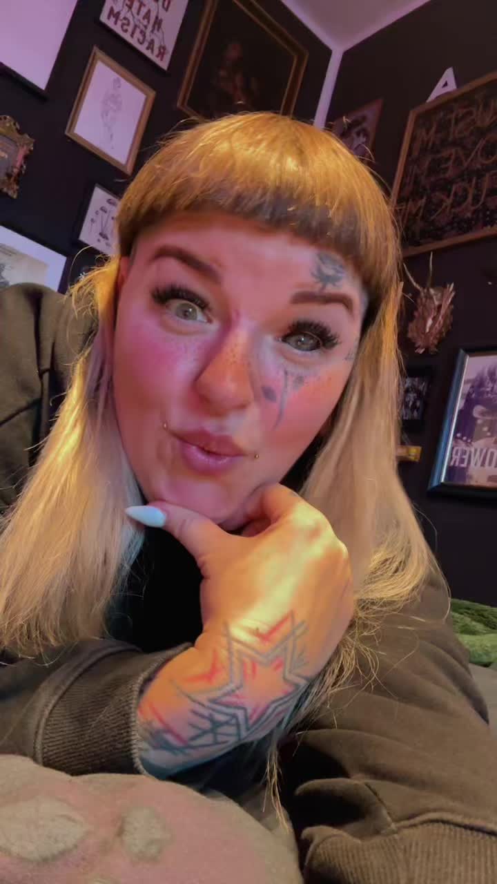 @inksane_annii