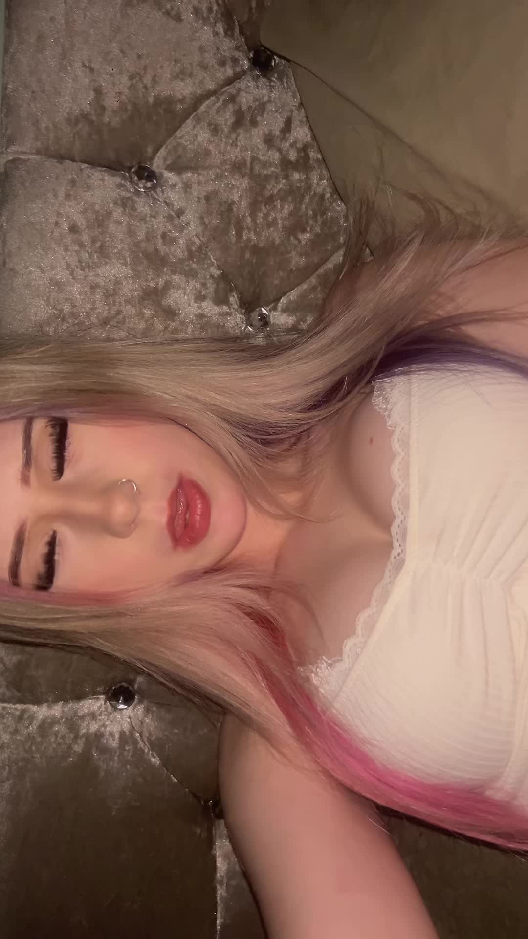 @🦄🦴🦇