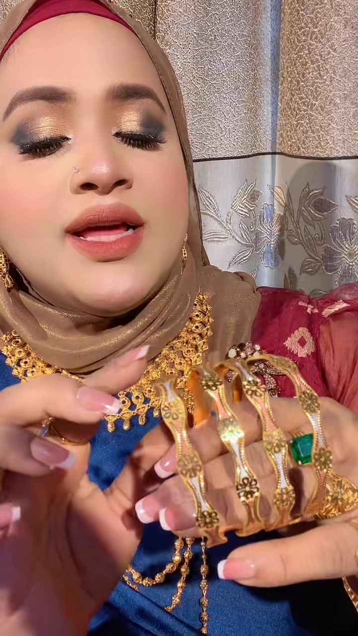 @labonyasfashion&jewellery