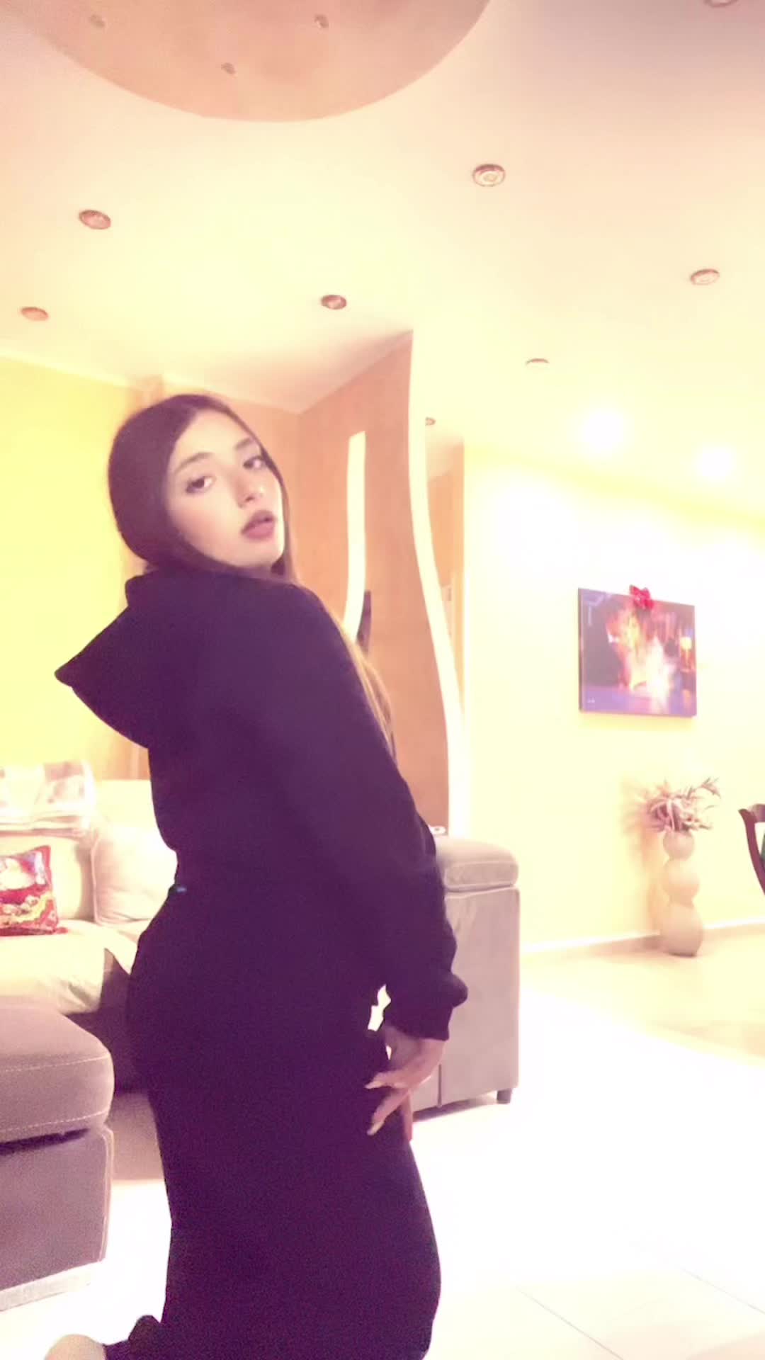 @𝟏𝟕🌟
