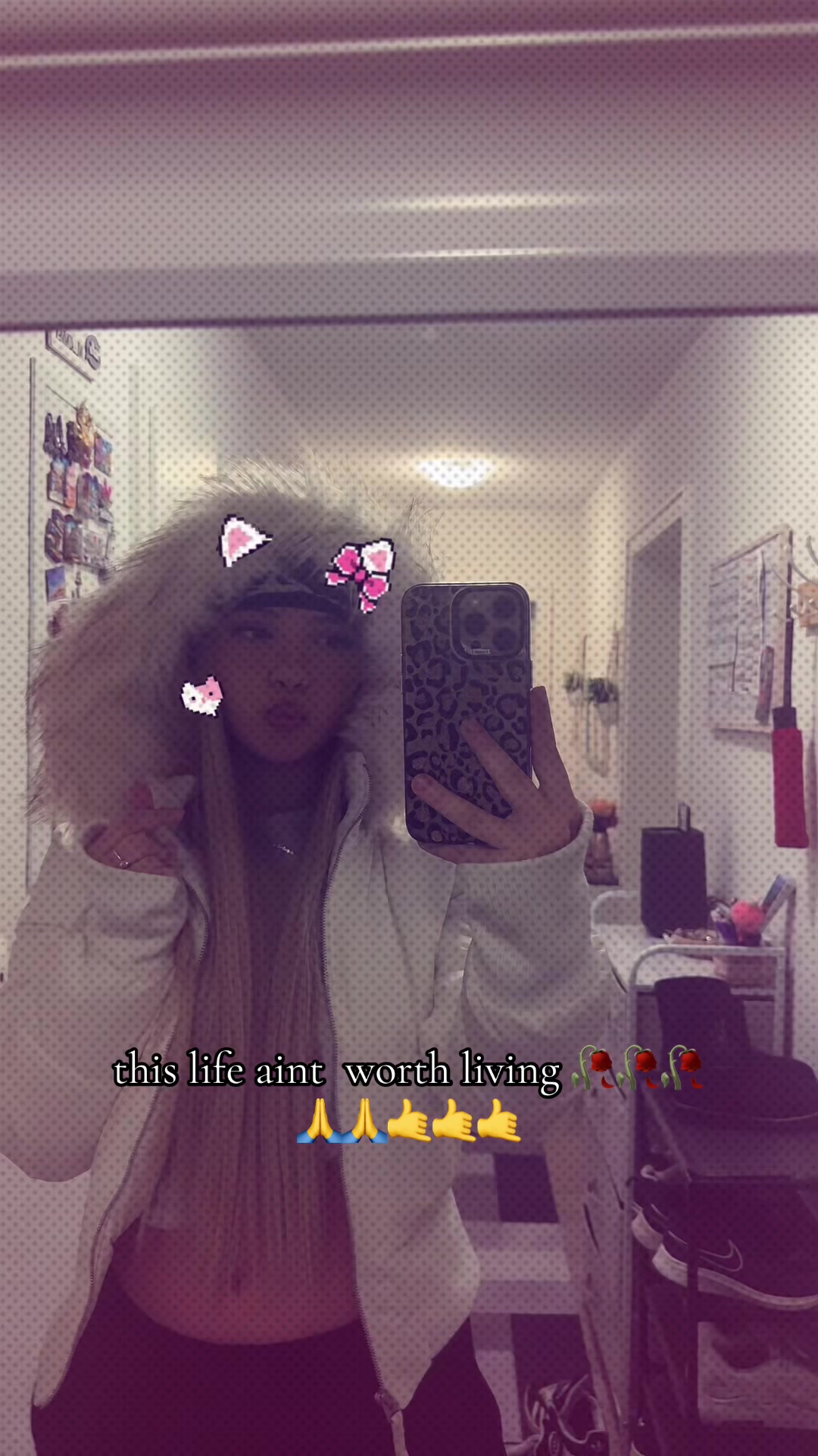 @🧛🏼♀️💋